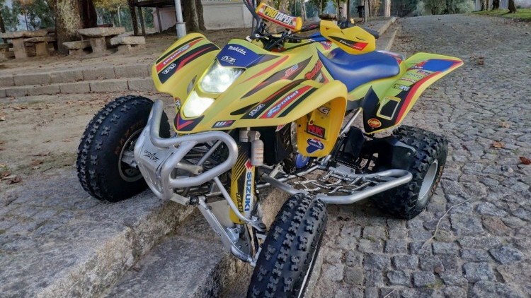 Suzuki LTZ 400