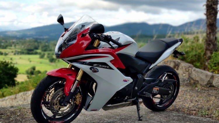Honda CBR 600 F PC41