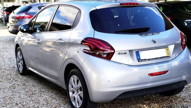 Peugeot 208 1.6HDi Active
