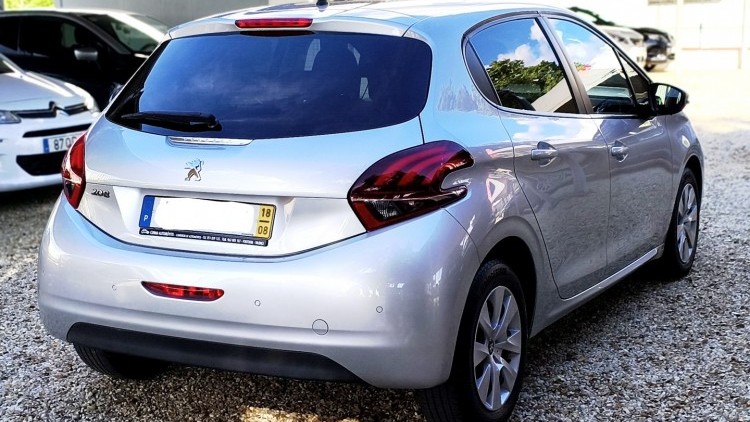 Peugeot 208 1.6HDi Active